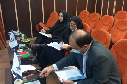برگزیدگان مسابقات «کتاب سه دقیقه‌ای» در یزد معرفی شدند